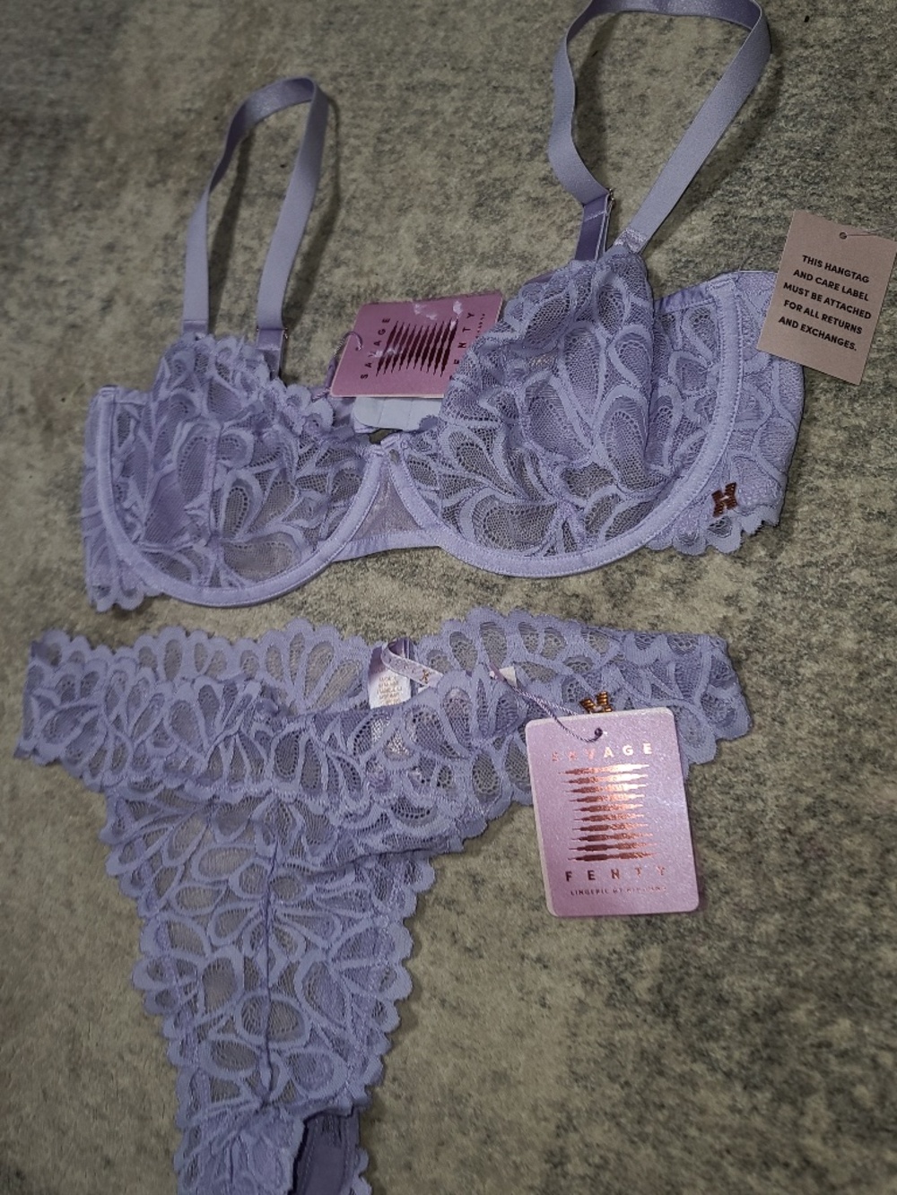 Savage X Fenty Laced Up Set bra size 36 DD  and panties size L NWT